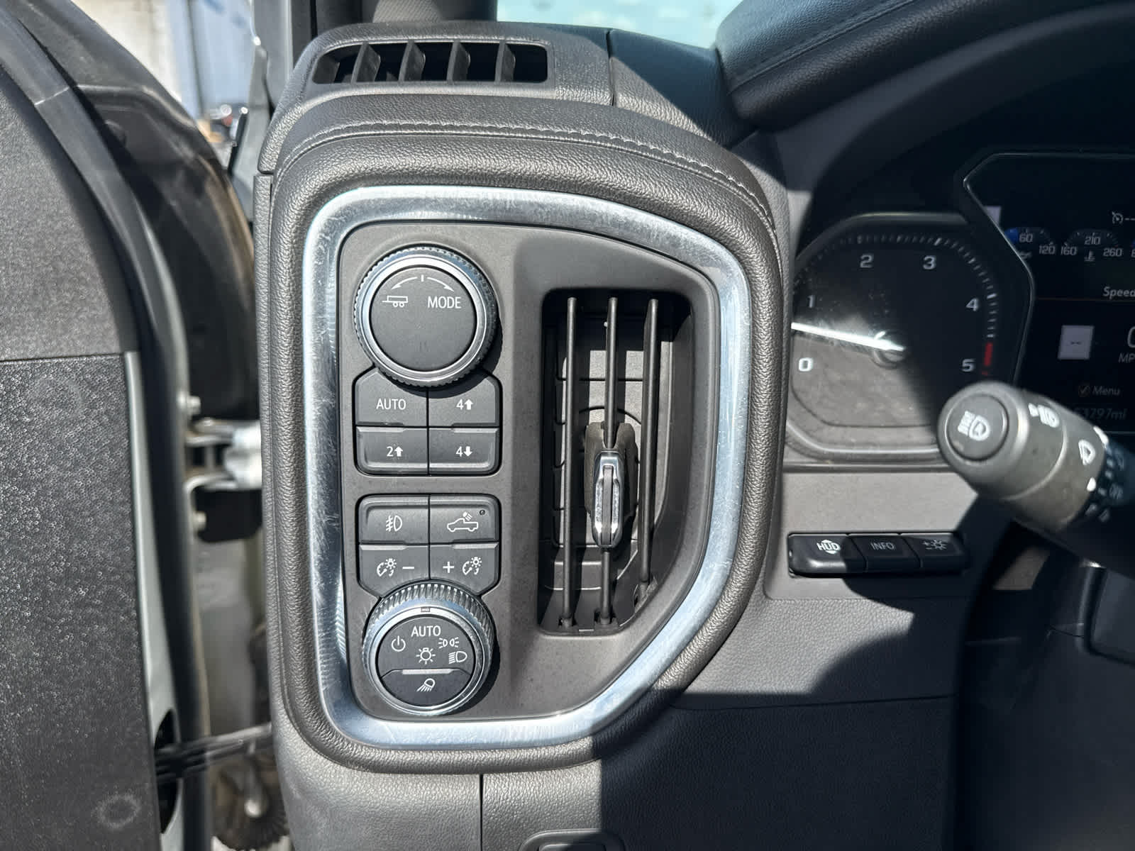 2022 GMC Sierra 3500 HD Denali