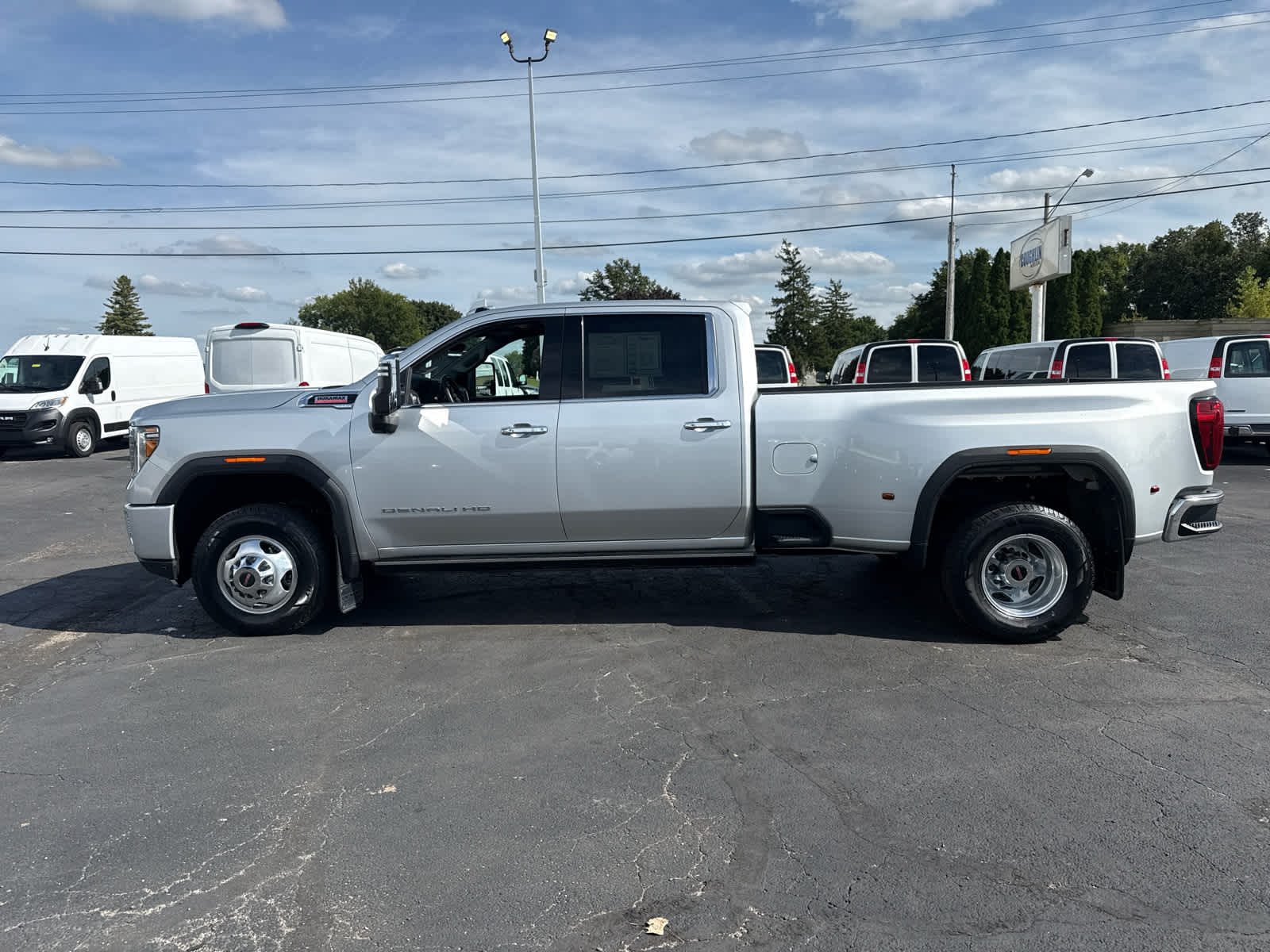 2022 GMC Sierra 3500 HD Denali