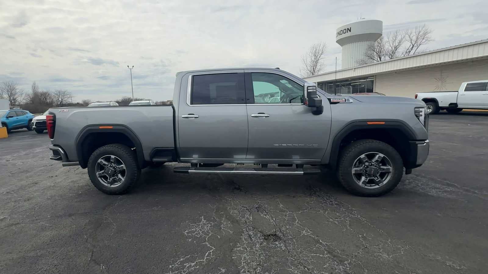 2026 GMC Sierra 2500 HD SLT