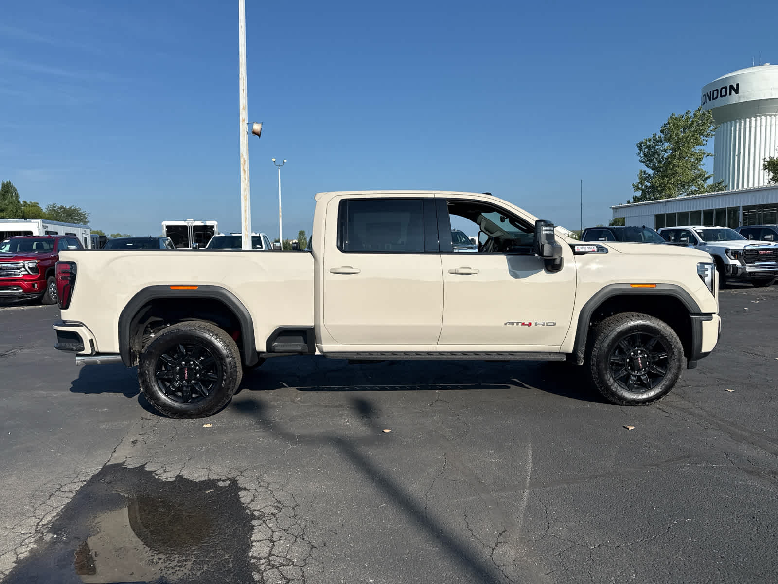 2026 GMC Sierra 2500 HD AT4