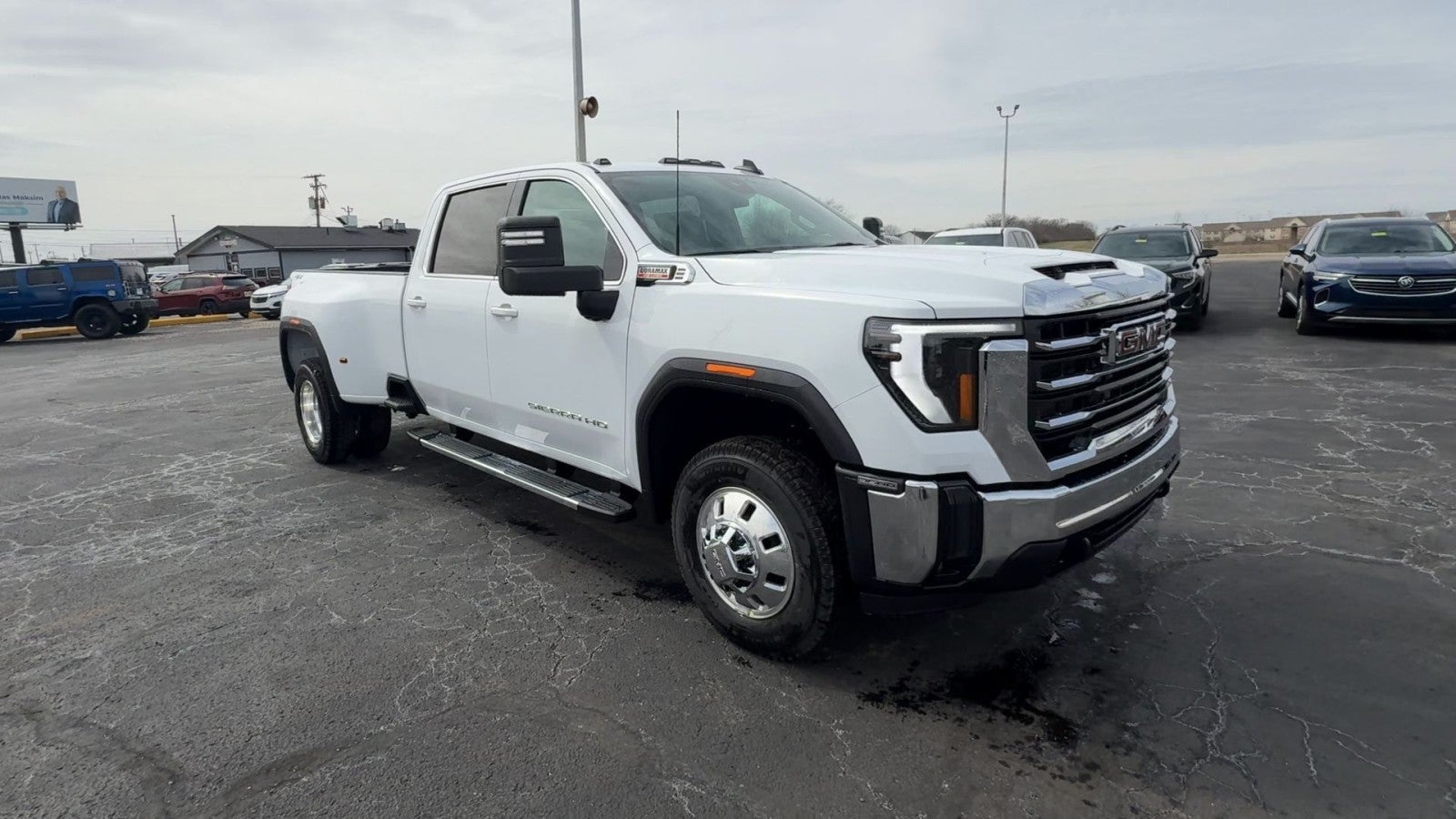 2026 GMC Sierra 3500 HD SLE DRW