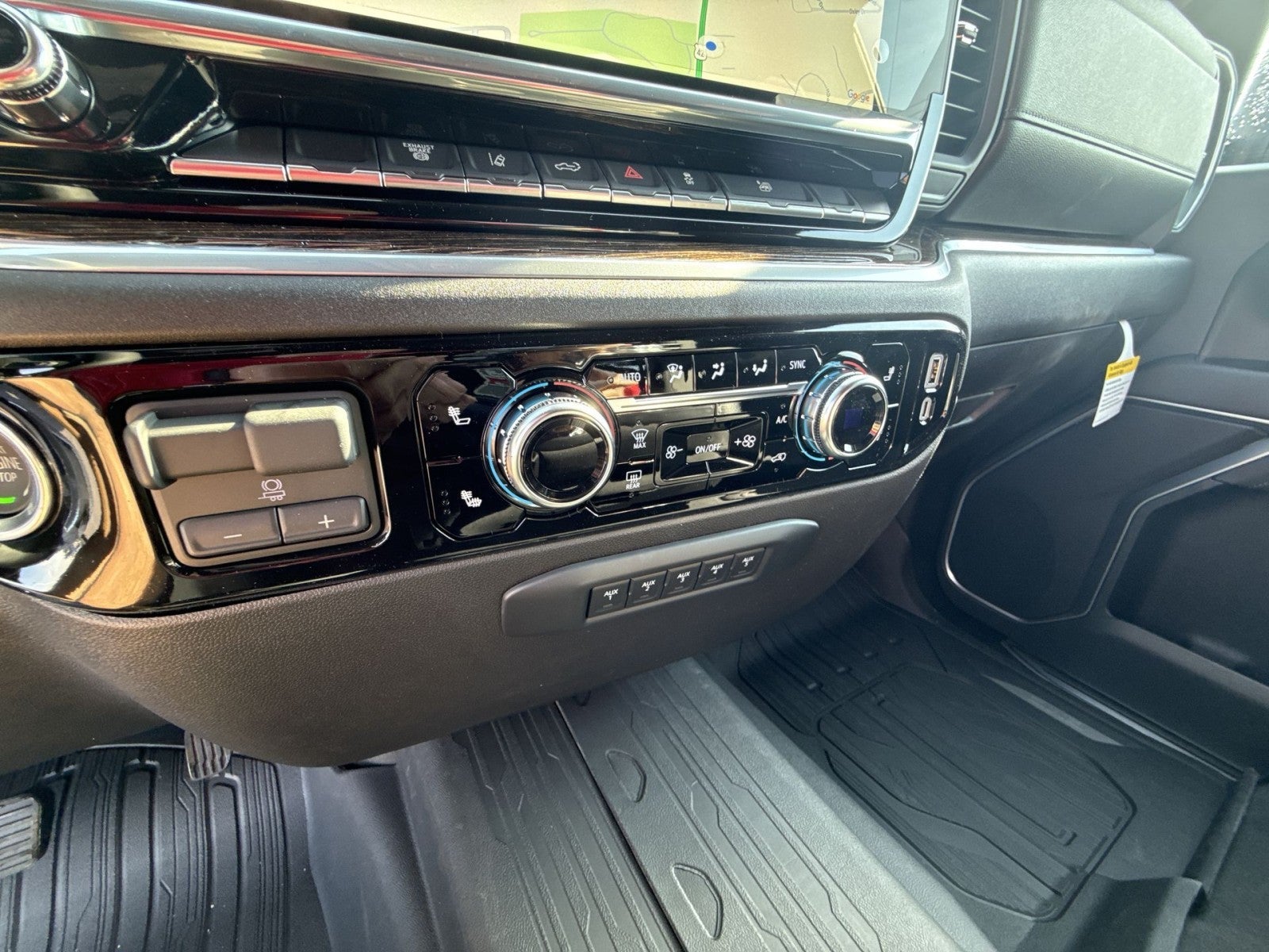 2026 GMC Sierra 3500 HD SLE DRW