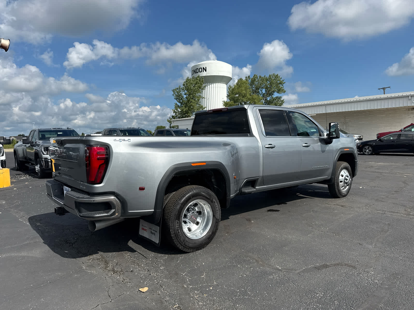 2026 GMC Sierra 3500 HD SLE DRW