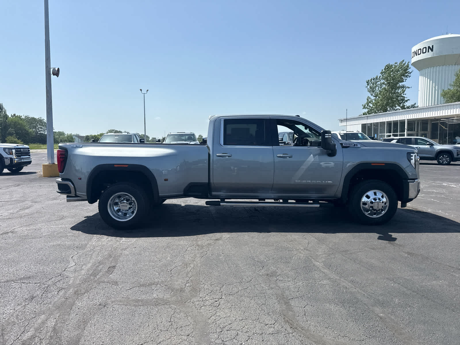 2026 GMC Sierra 3500 HD SLE DRW