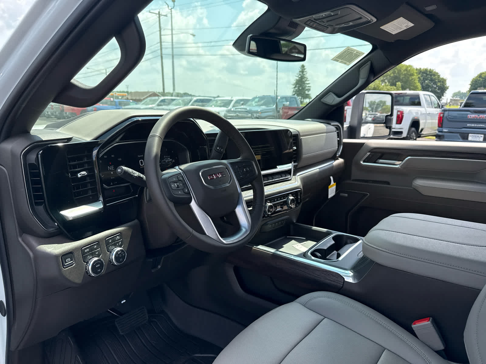 2026 GMC Sierra 3500 HD SLT DRW