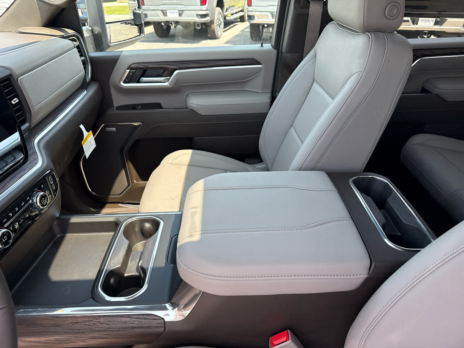 2026 GMC Sierra 3500 HD SLT