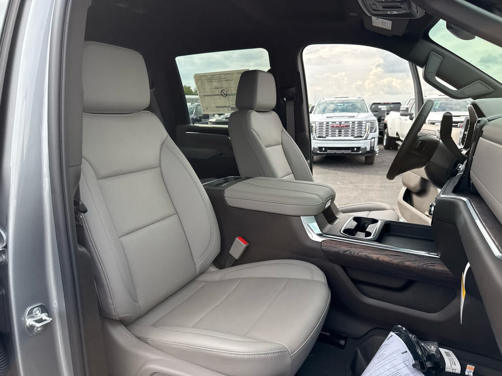 2026 GMC Sierra 3500 HD SLT