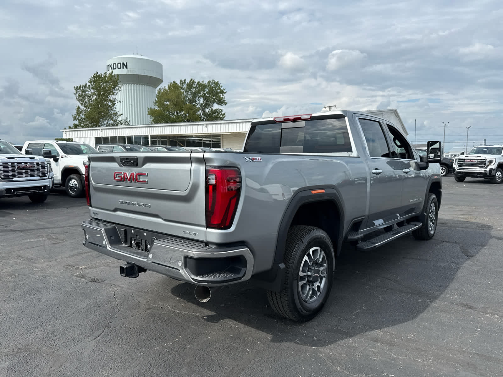 2026 GMC Sierra 3500 HD SLT