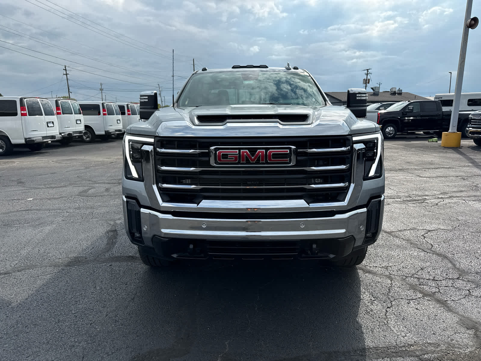 2026 GMC Sierra 3500 HD SLT
