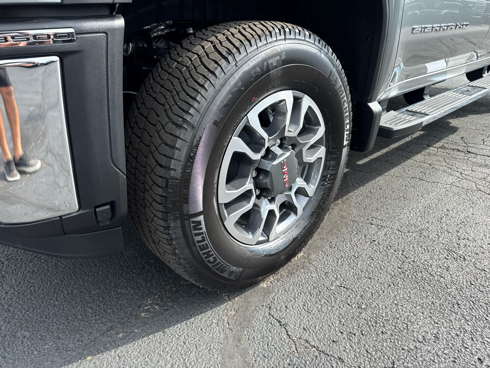 2026 GMC Sierra 3500 HD SLT