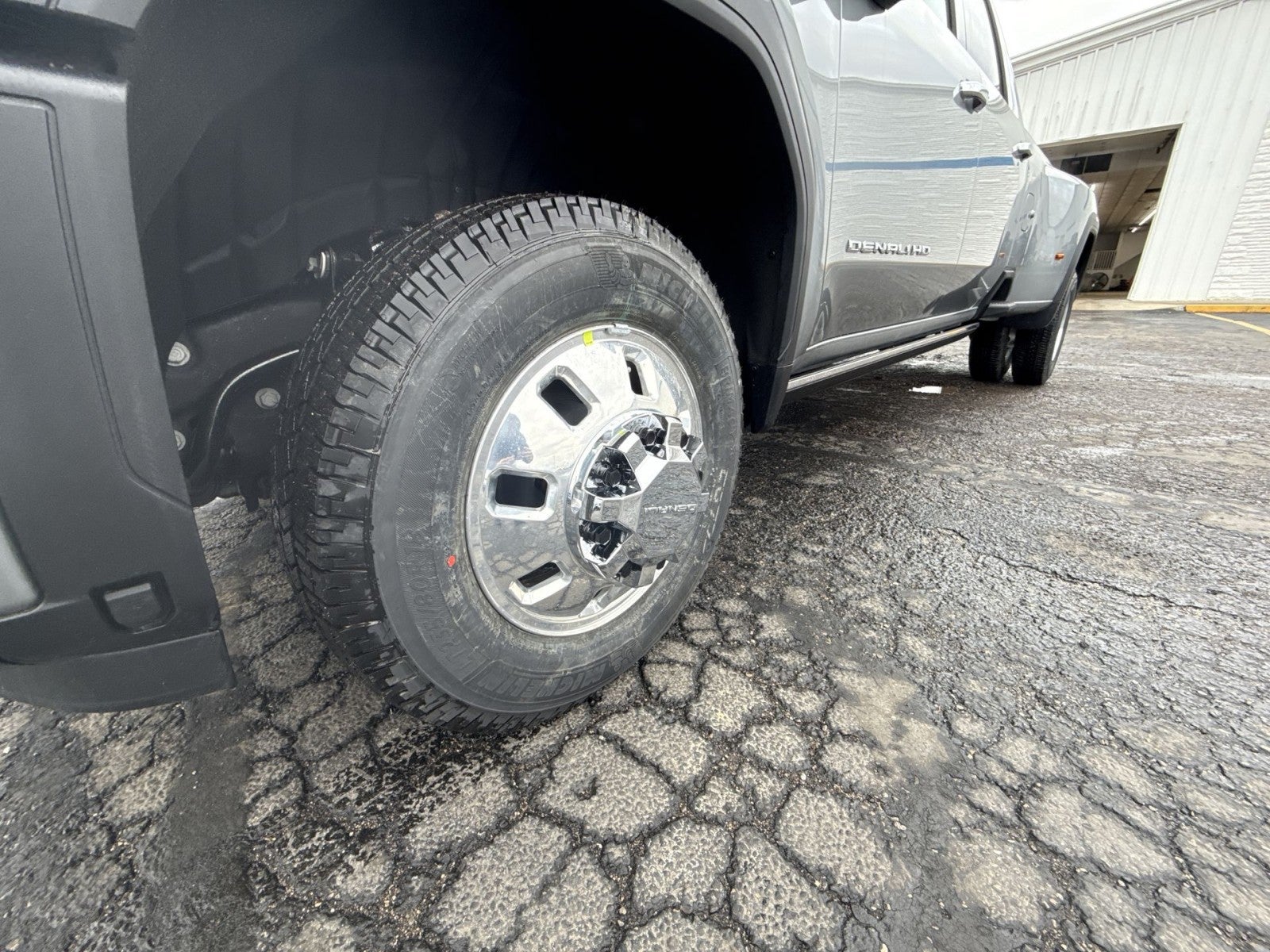 2026 GMC Sierra 3500 HD Denali DRW