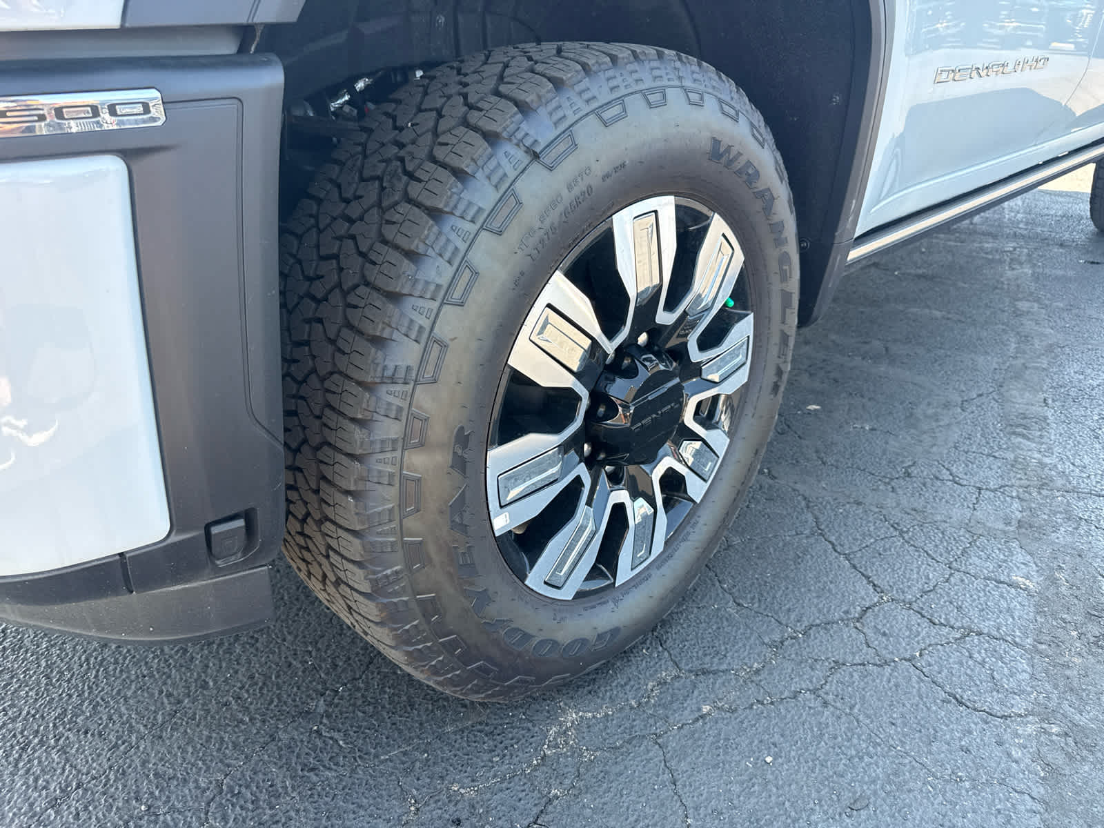 2026 GMC Sierra 3500 HD Denali