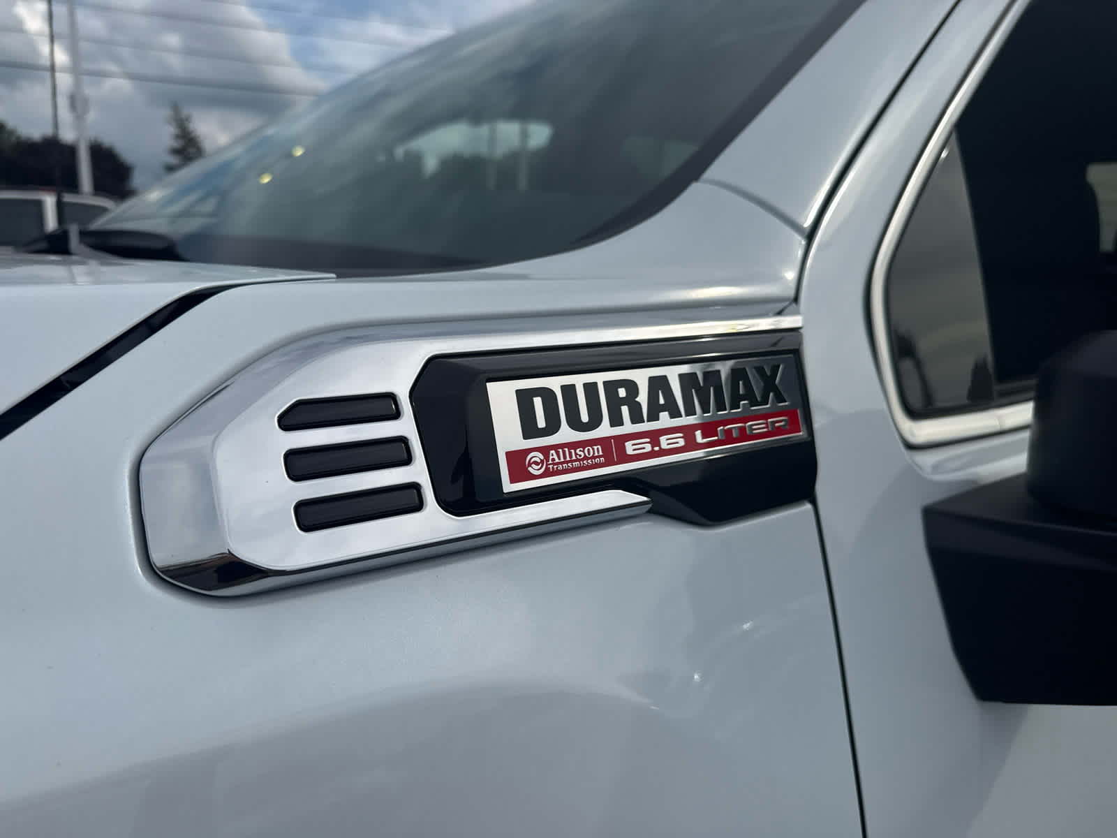 2026 GMC Sierra 3500HD Denali - Photo 10