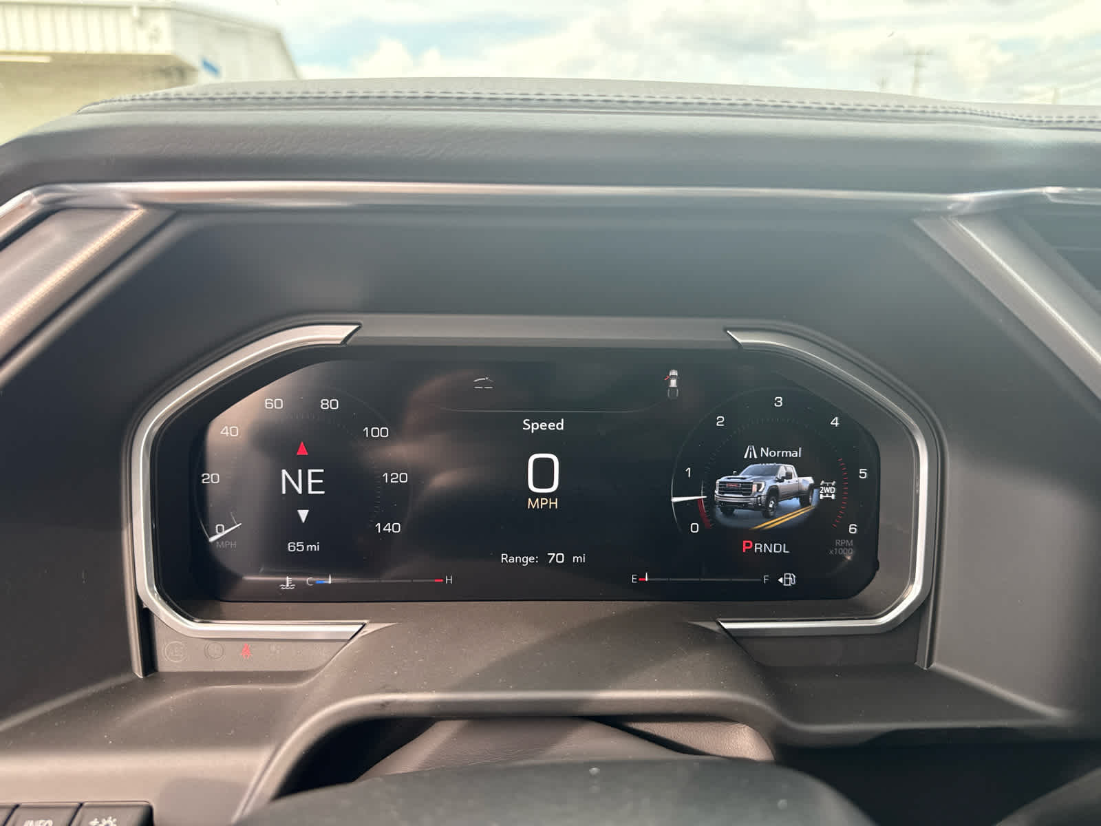 2026 GMC Sierra 3500HD Denali - Photo 18