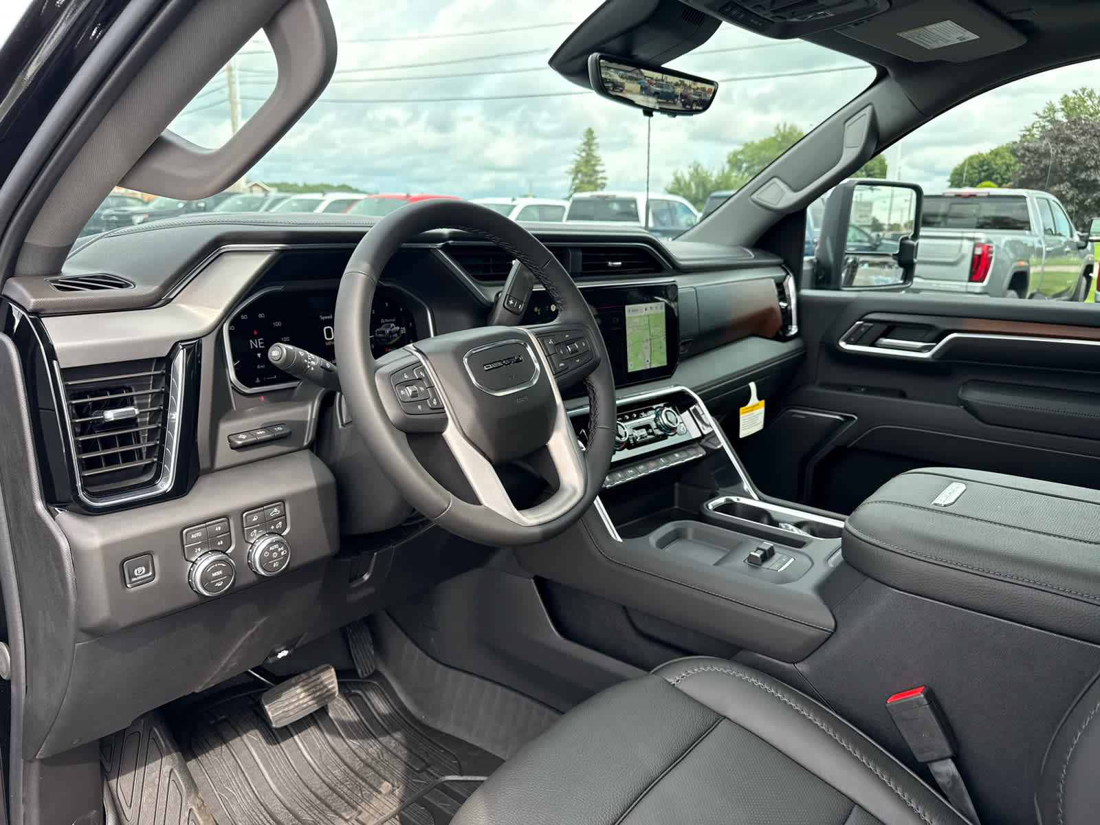 2026 GMC Sierra 3500 HD Denali DRW