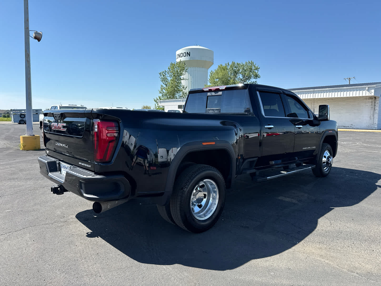 2025 GMC Sierra 3500 HD Denali DRW