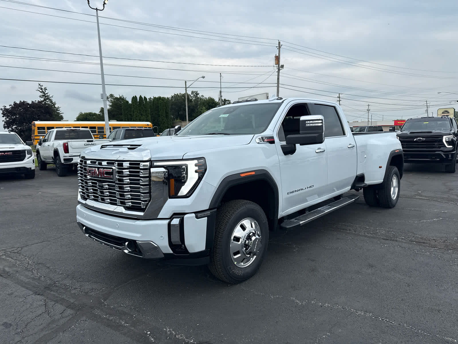 2026 GMC Sierra 3500 HD Denali DRW