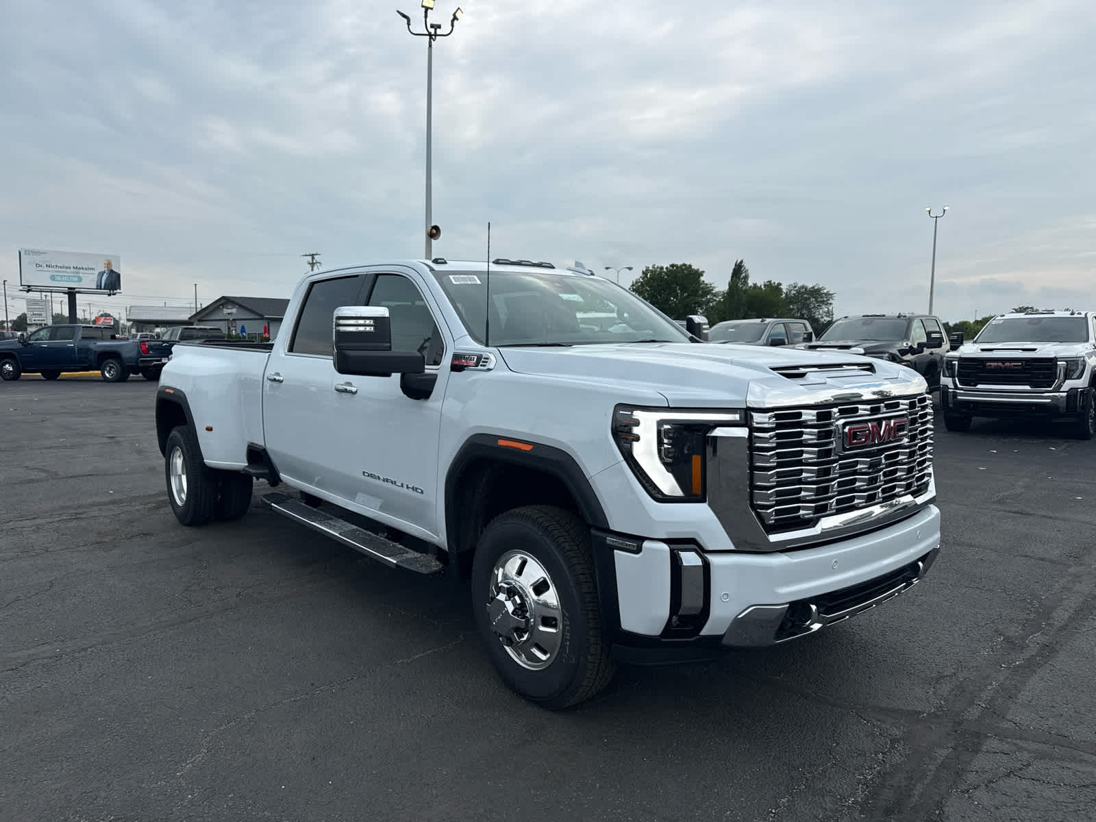 2026 GMC Sierra 3500 HD Denali DRW