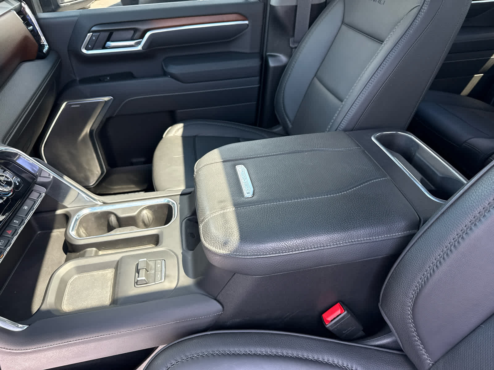 2026 GMC Sierra 3500 HD Denali DRW