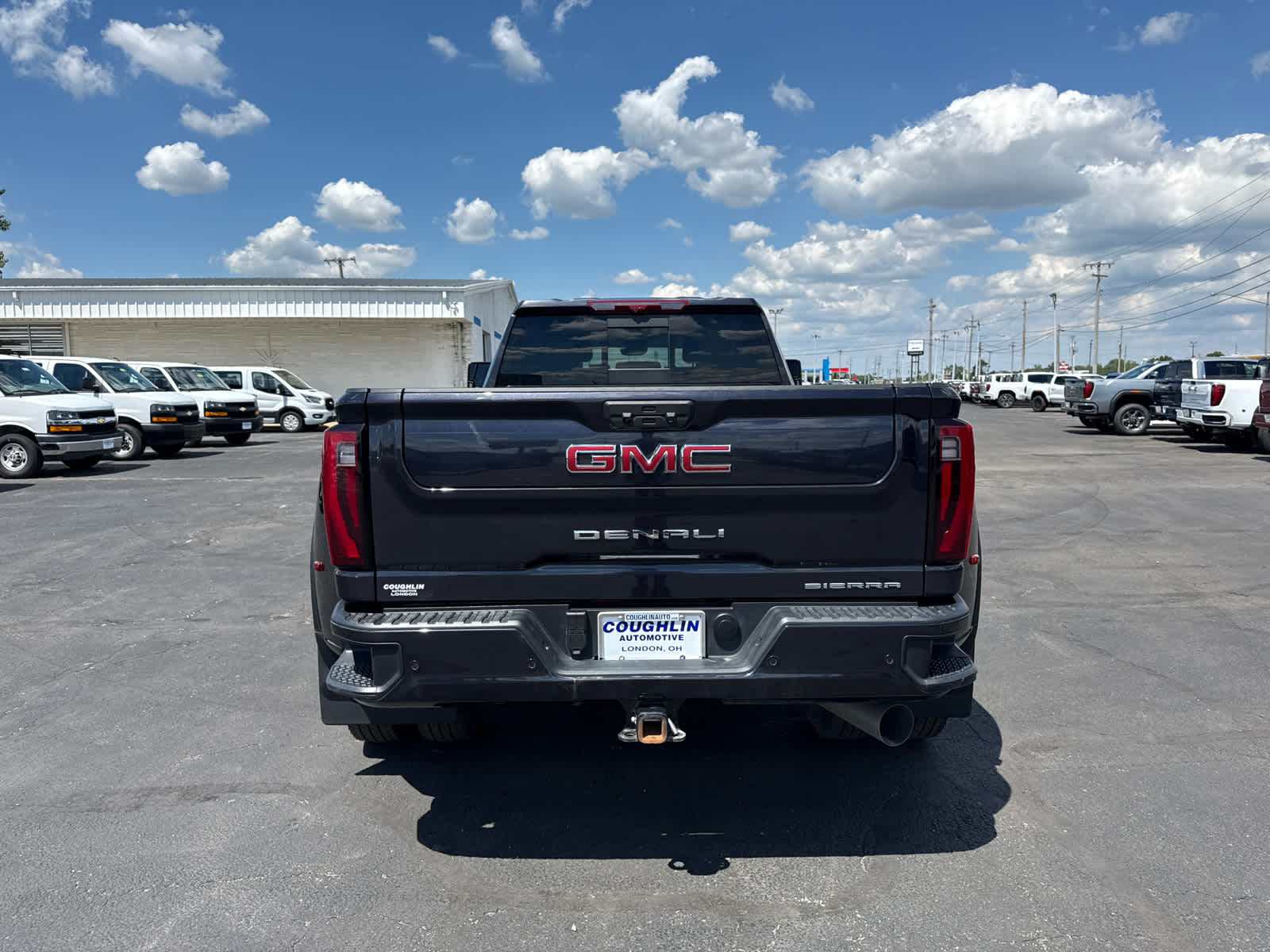 2026 GMC Sierra 3500 HD Denali DRW