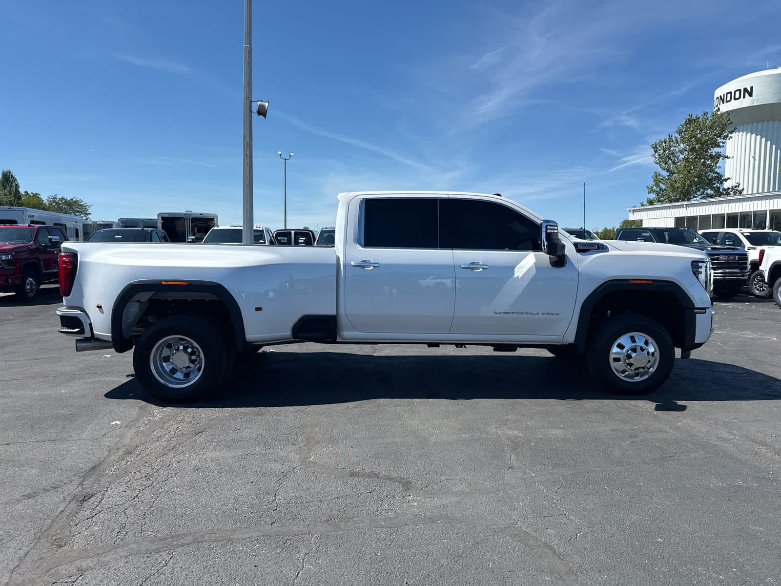 2025 GMC Sierra 3500 HD Denali DRW