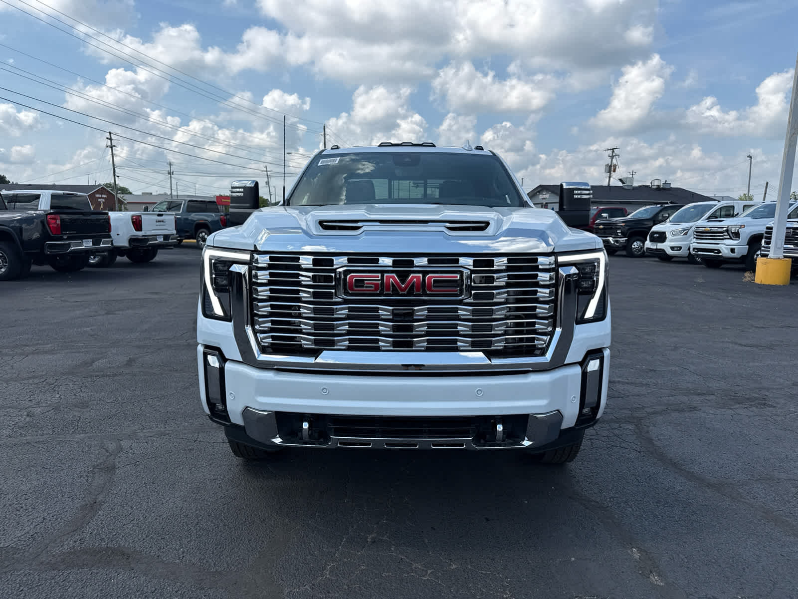 2026 GMC Sierra 3500 HD Denali DRW