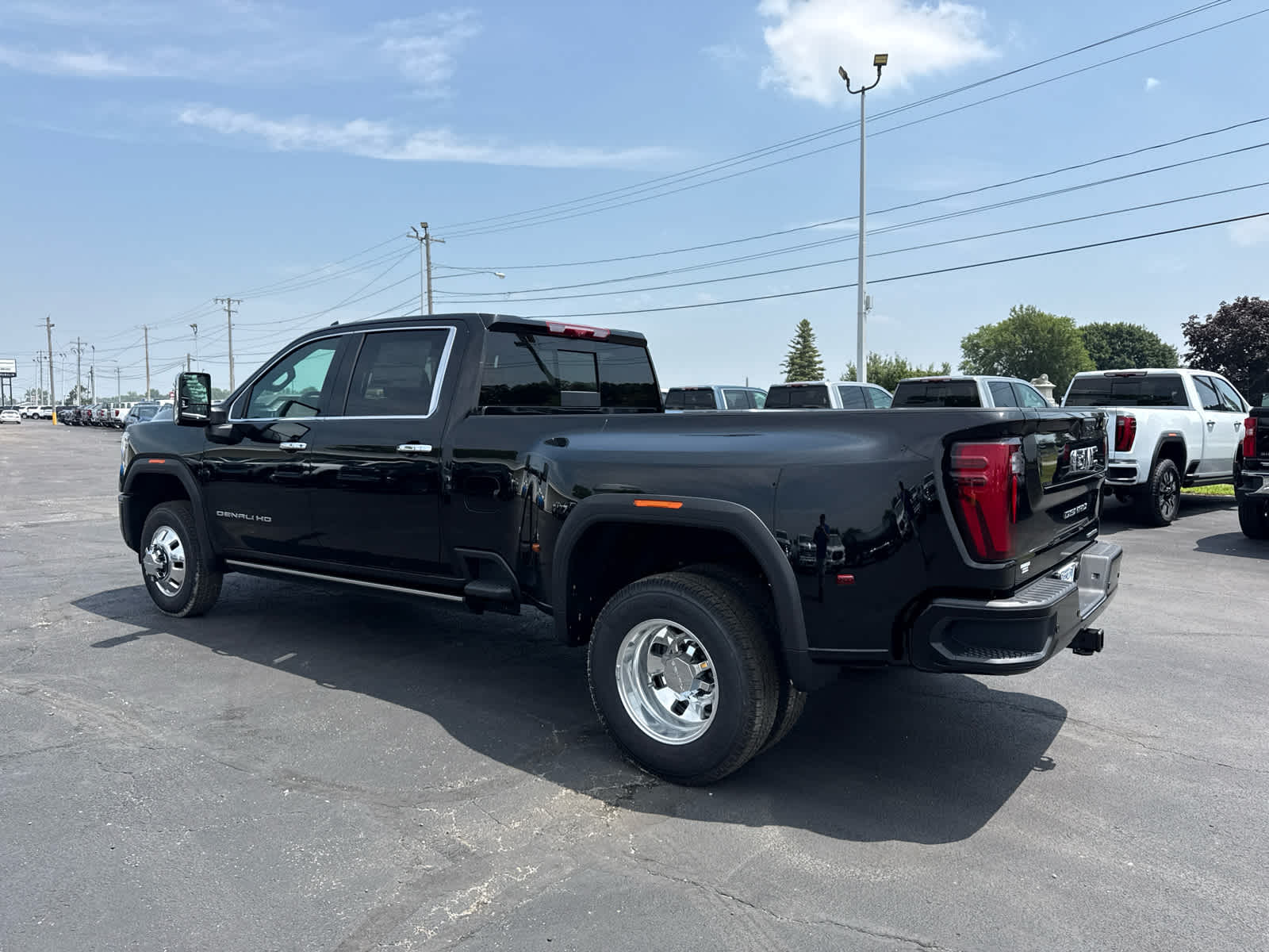 2026 GMC Sierra 3500 HD Denali Ultimate DRW