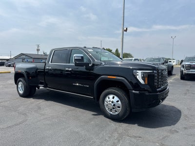 2026 GMC Sierra 3500 HD Denali Ultimate DRW