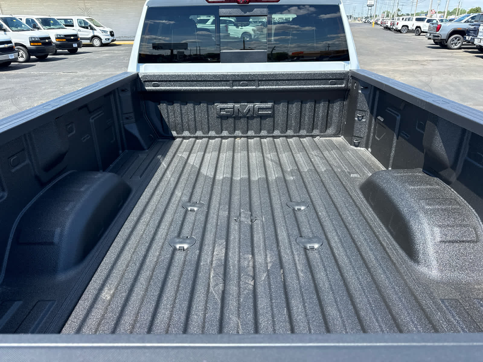 2026 GMC Sierra 3500 HD Denali Ultimate DRW