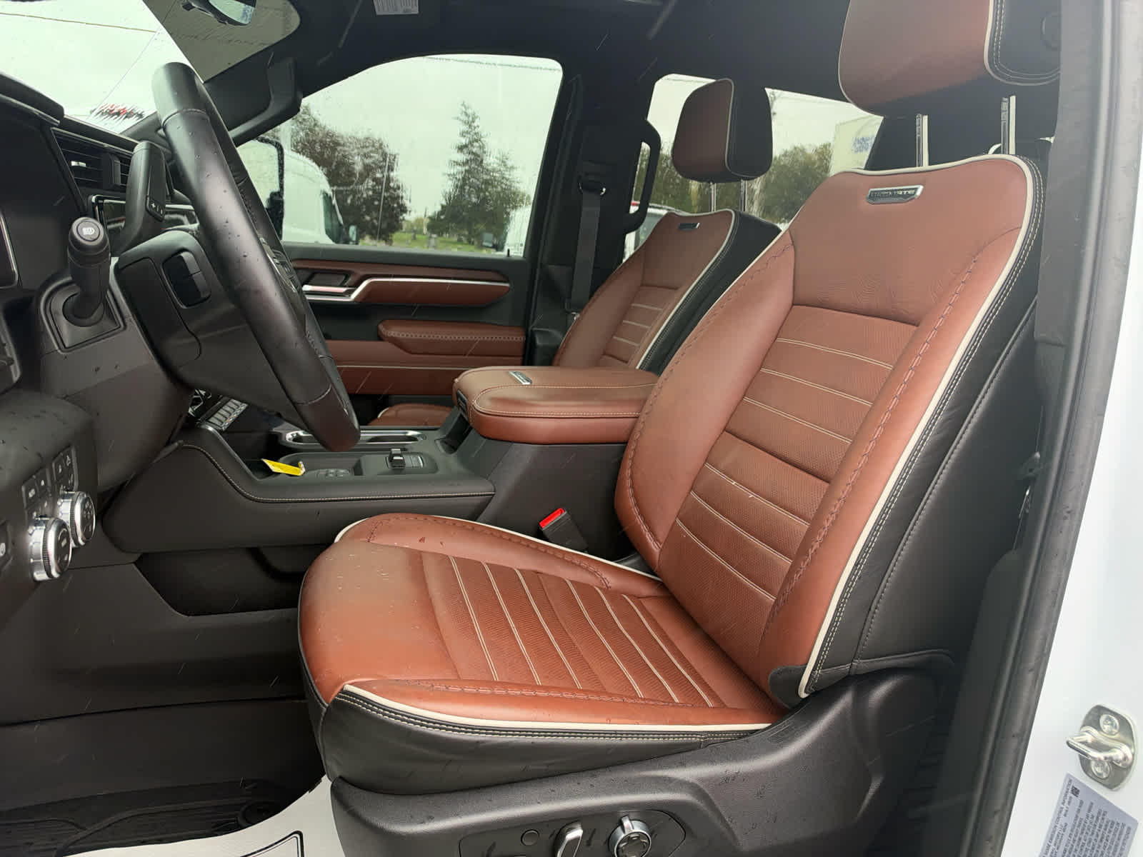 2026 GMC Sierra 3500 HD Denali Ultimate DRW