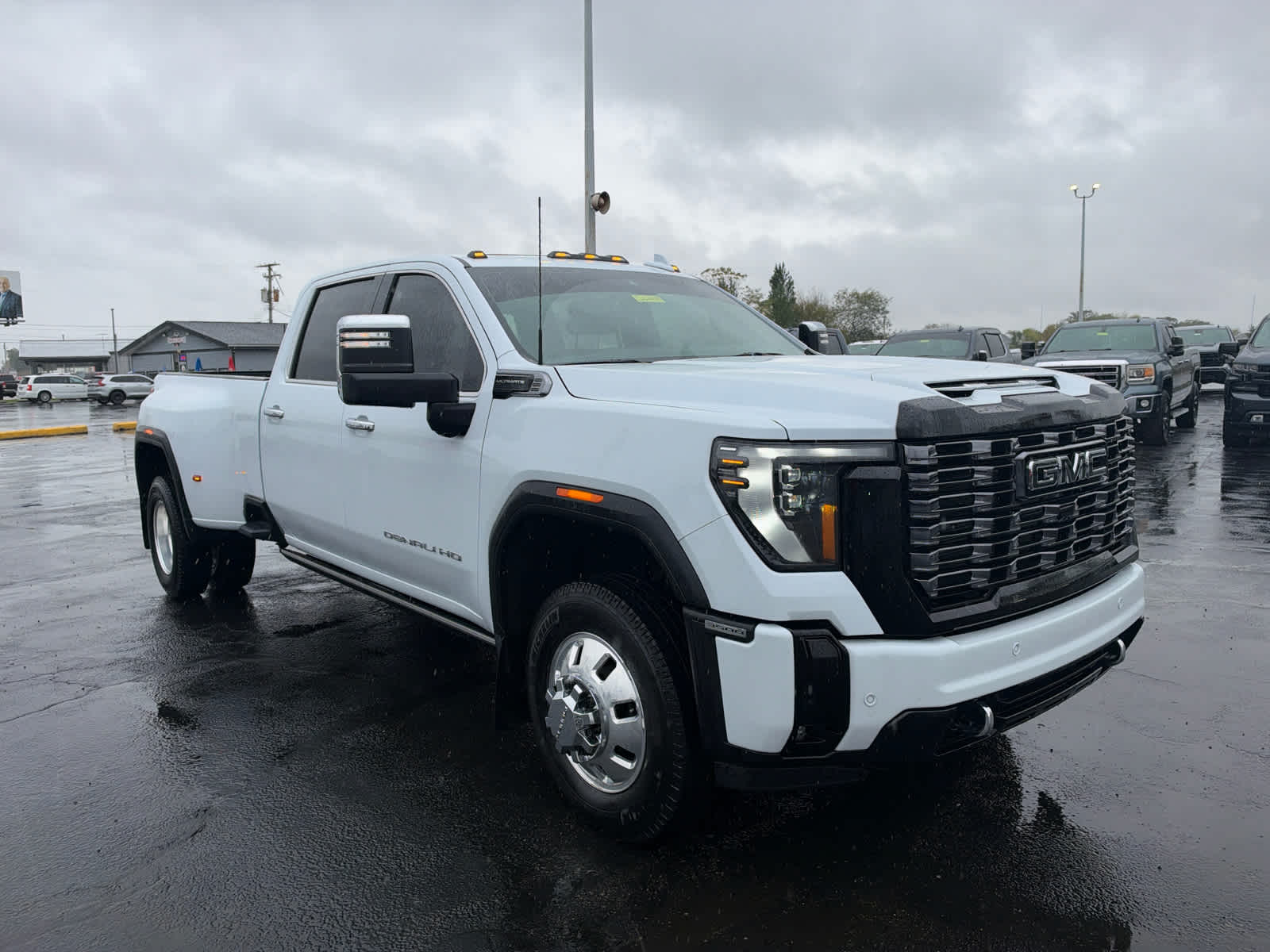 2026 GMC Sierra 3500 HD Denali Ultimate DRW
