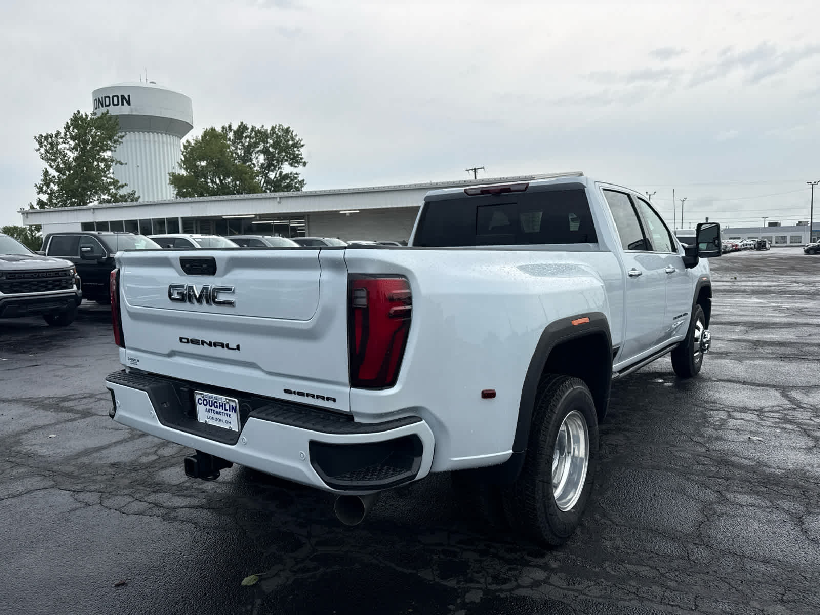 2026 GMC Sierra 3500 HD Denali Ultimate DRW
