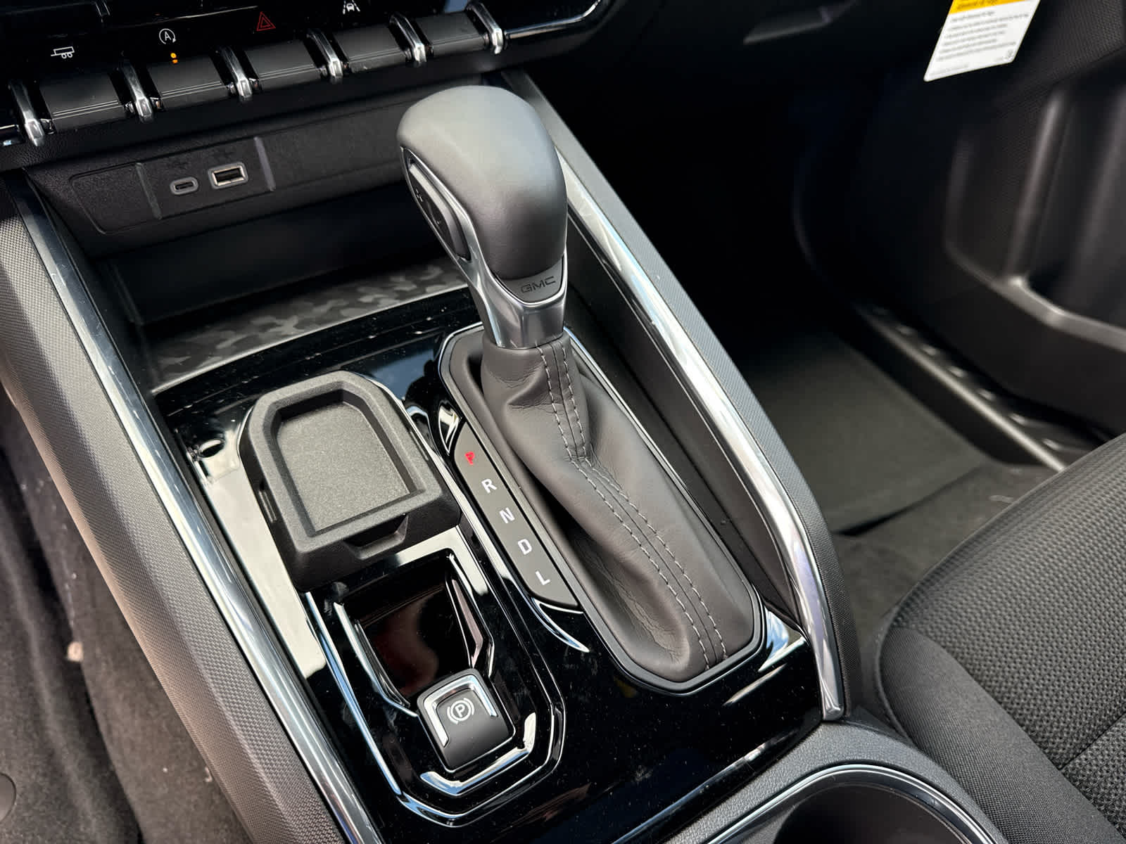 2026 GMC Canyon Elevation - Photo 18