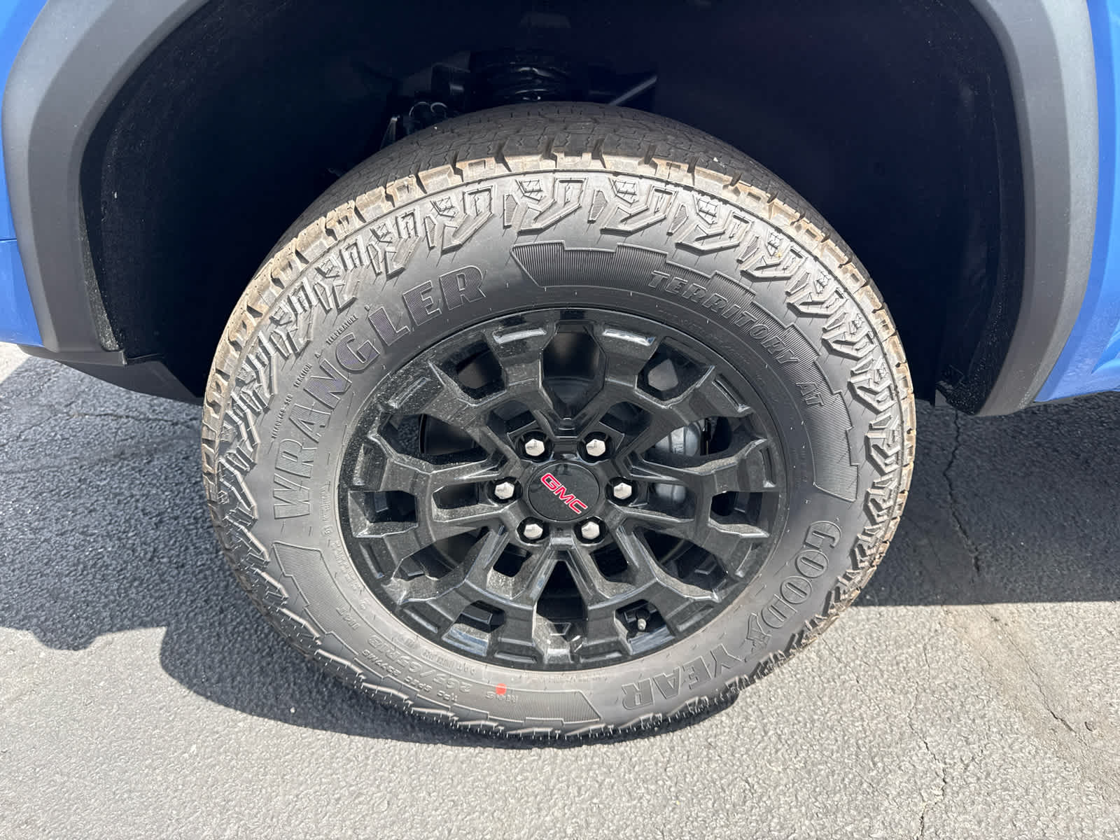 2026 GMC Canyon Elevation - Photo 9