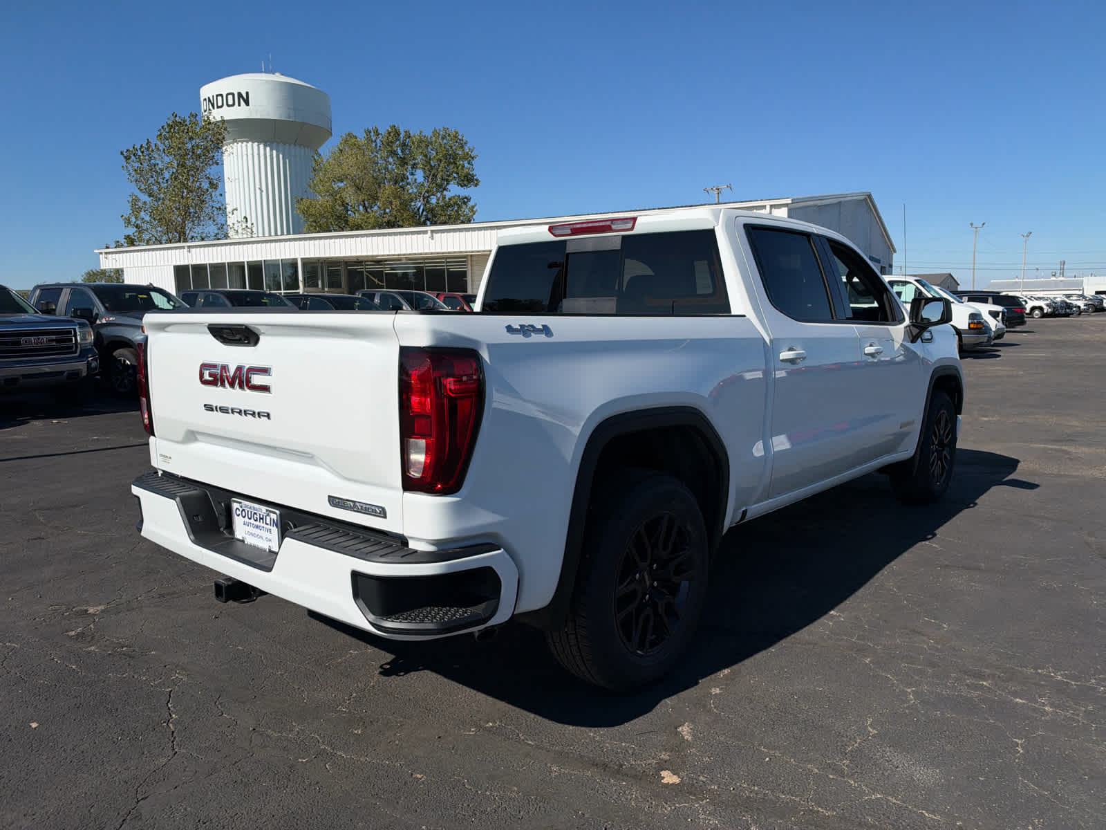 2026 GMC Sierra 1500 Elevation