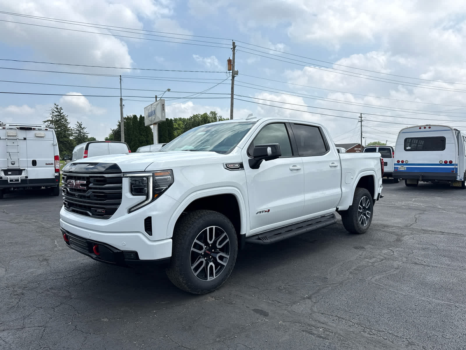 2026 GMC Sierra 1500 AT4