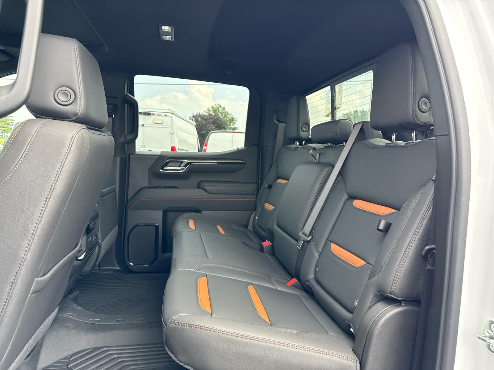 2026 GMC Sierra 1500 AT4 - Photo 23