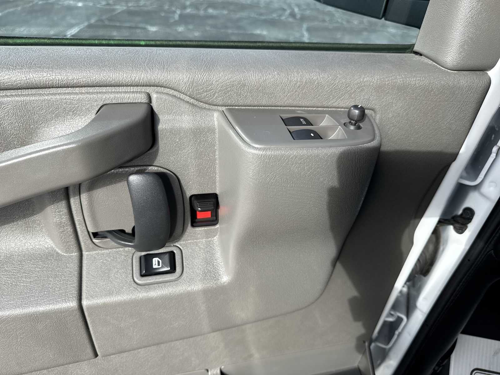 2024 GMC Savana Cargo 2500 Work Van