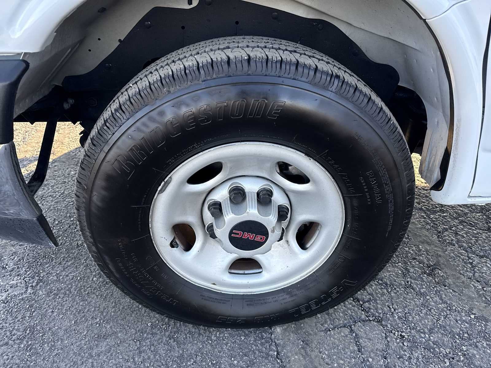 2024 GMC Savana Cargo 2500 Work Van