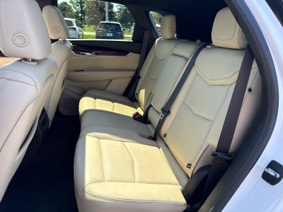 2019 Cadillac XT5 Luxury AWD