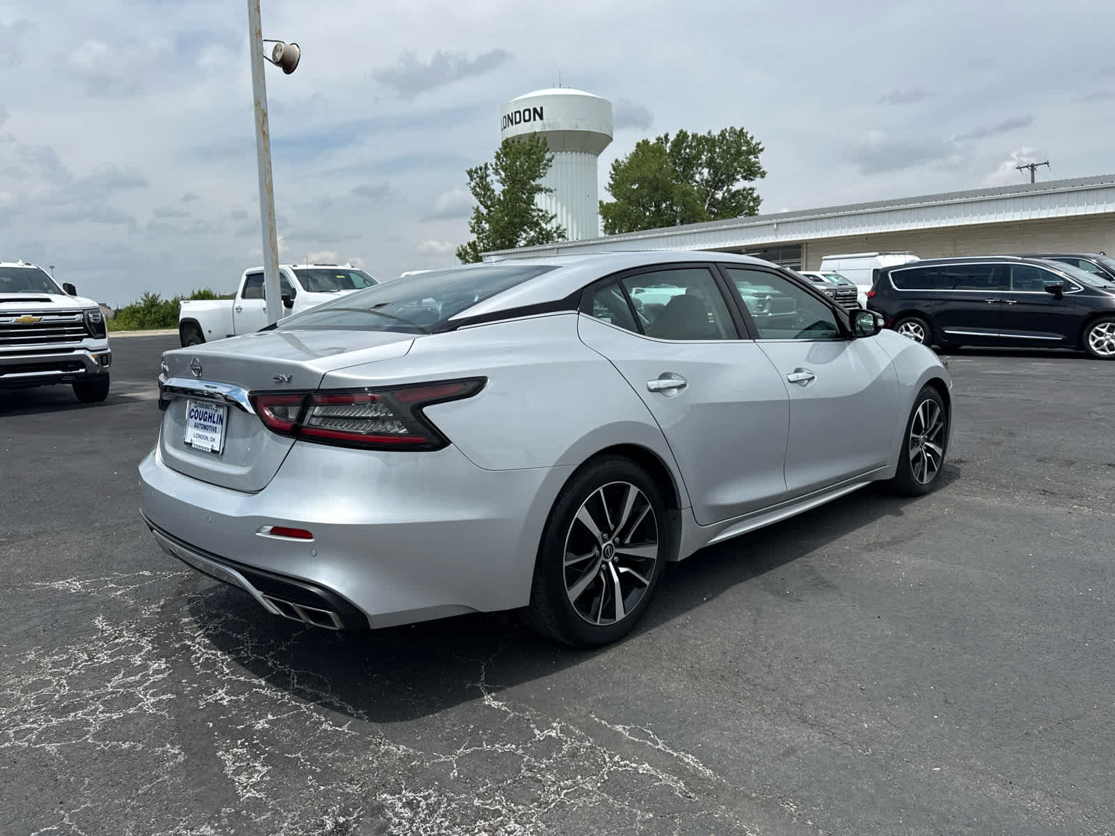 2023 Nissan Maxima SV Xtronic CVT