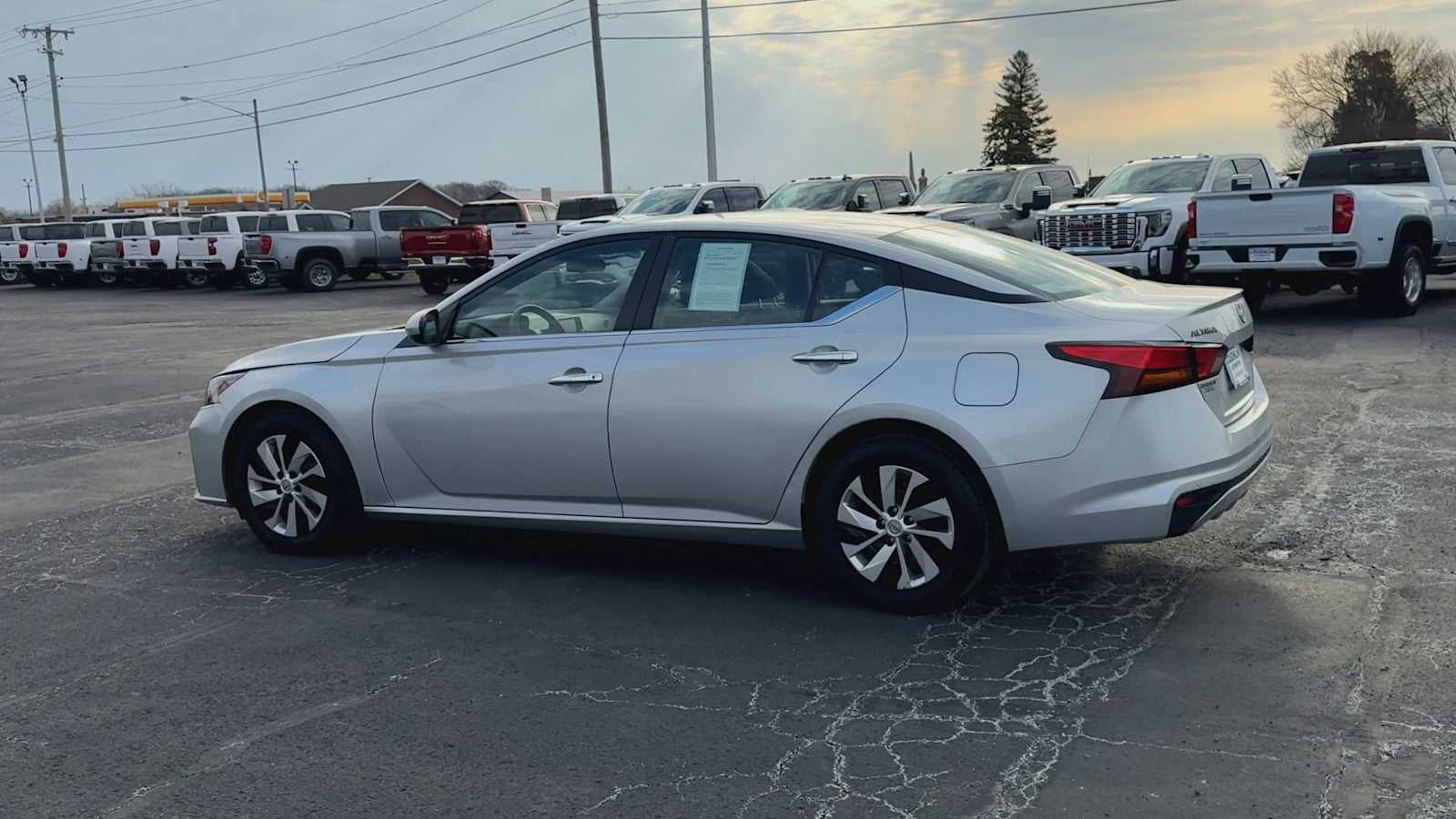 2023 Nissan Altima S FWD