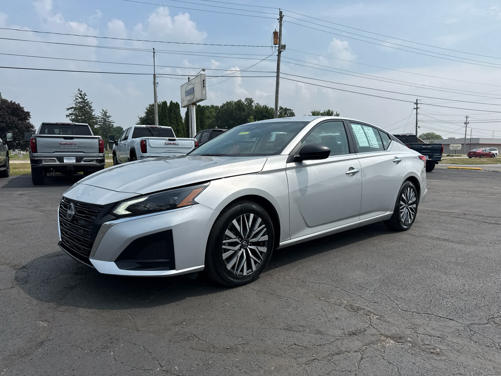 2025 Nissan Altima SV