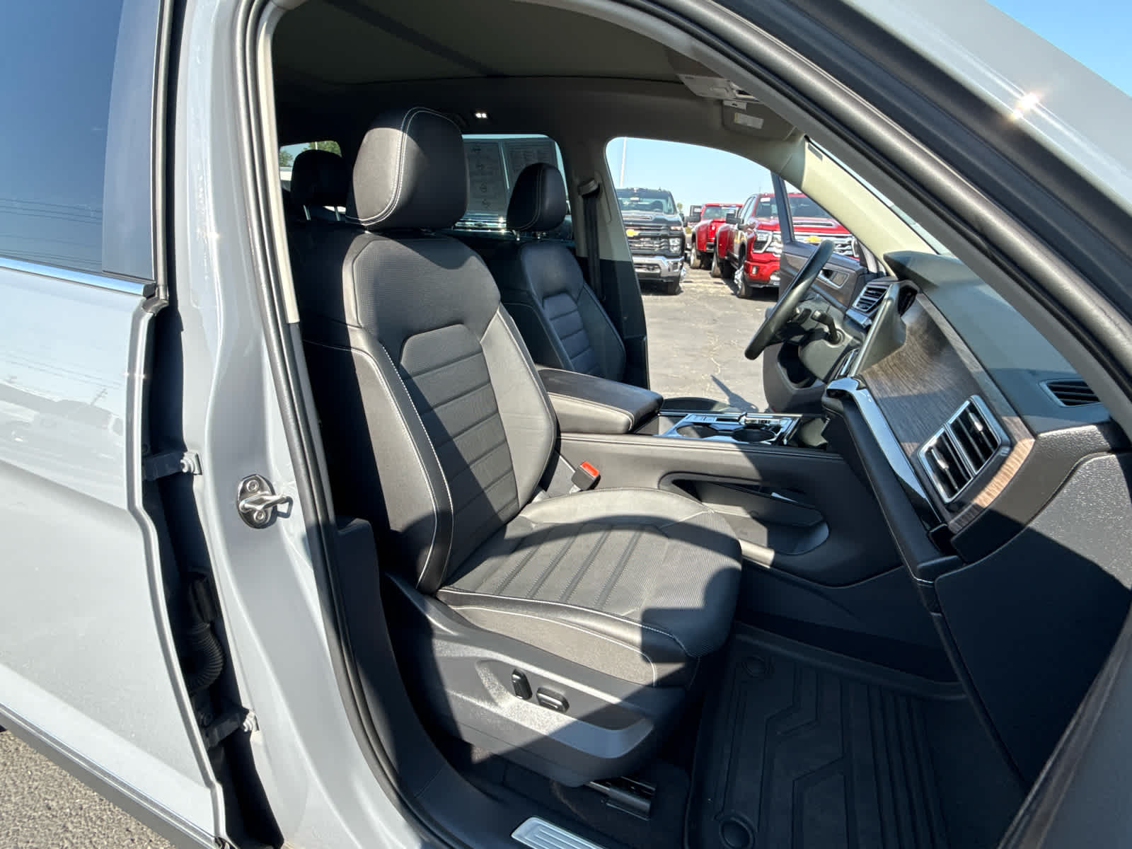 2026 Volkswagen Atlas SEL