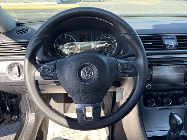 2013 Volkswagen Passat 2.5L SE