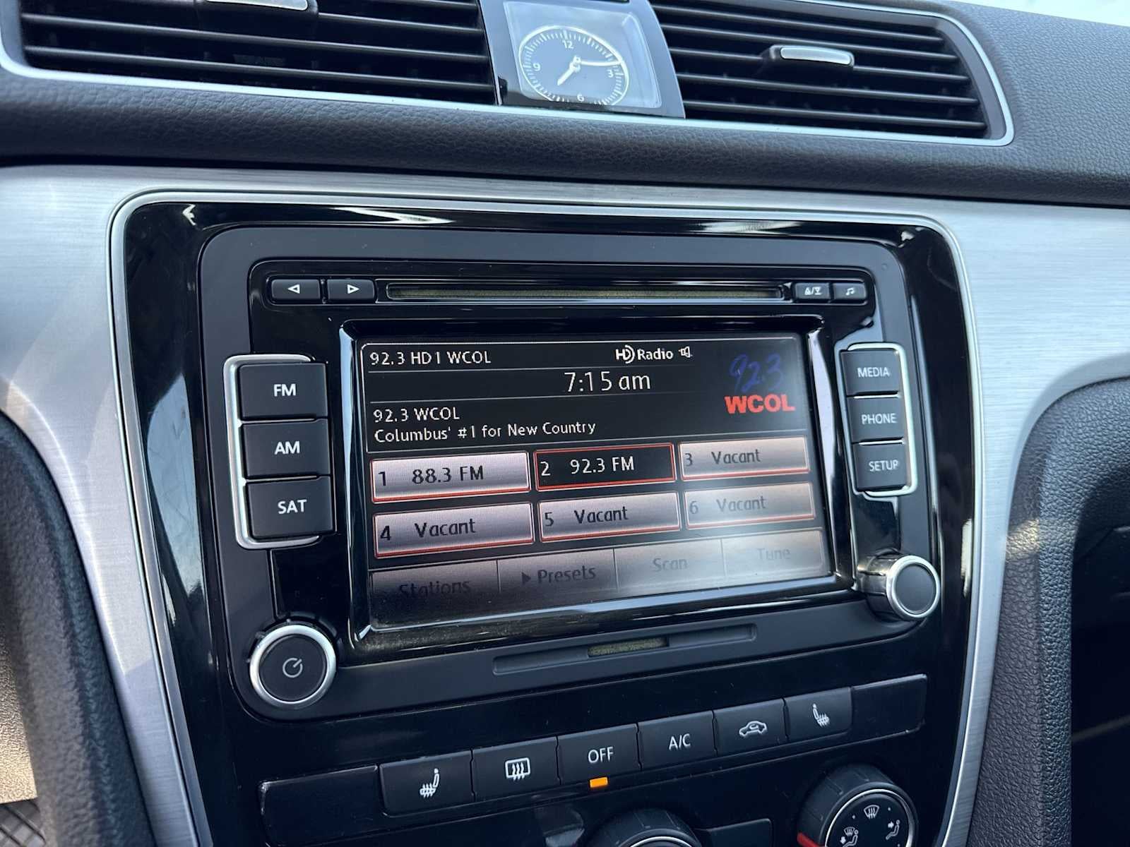 2013 Volkswagen Passat 2.5L SE