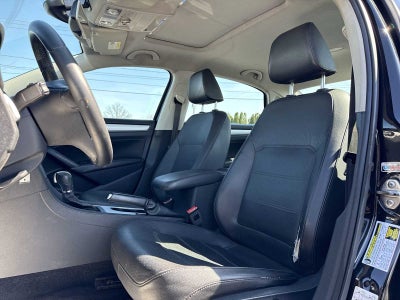 2013 Volkswagen Passat 2.5L SE