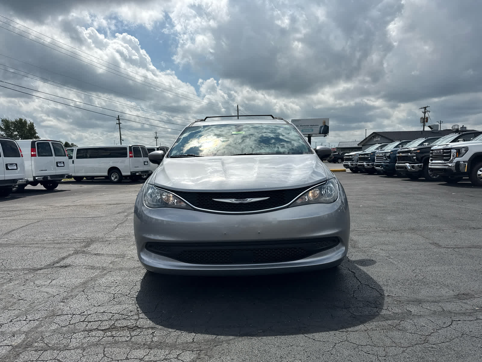 2021 Chrysler Voyager LXI