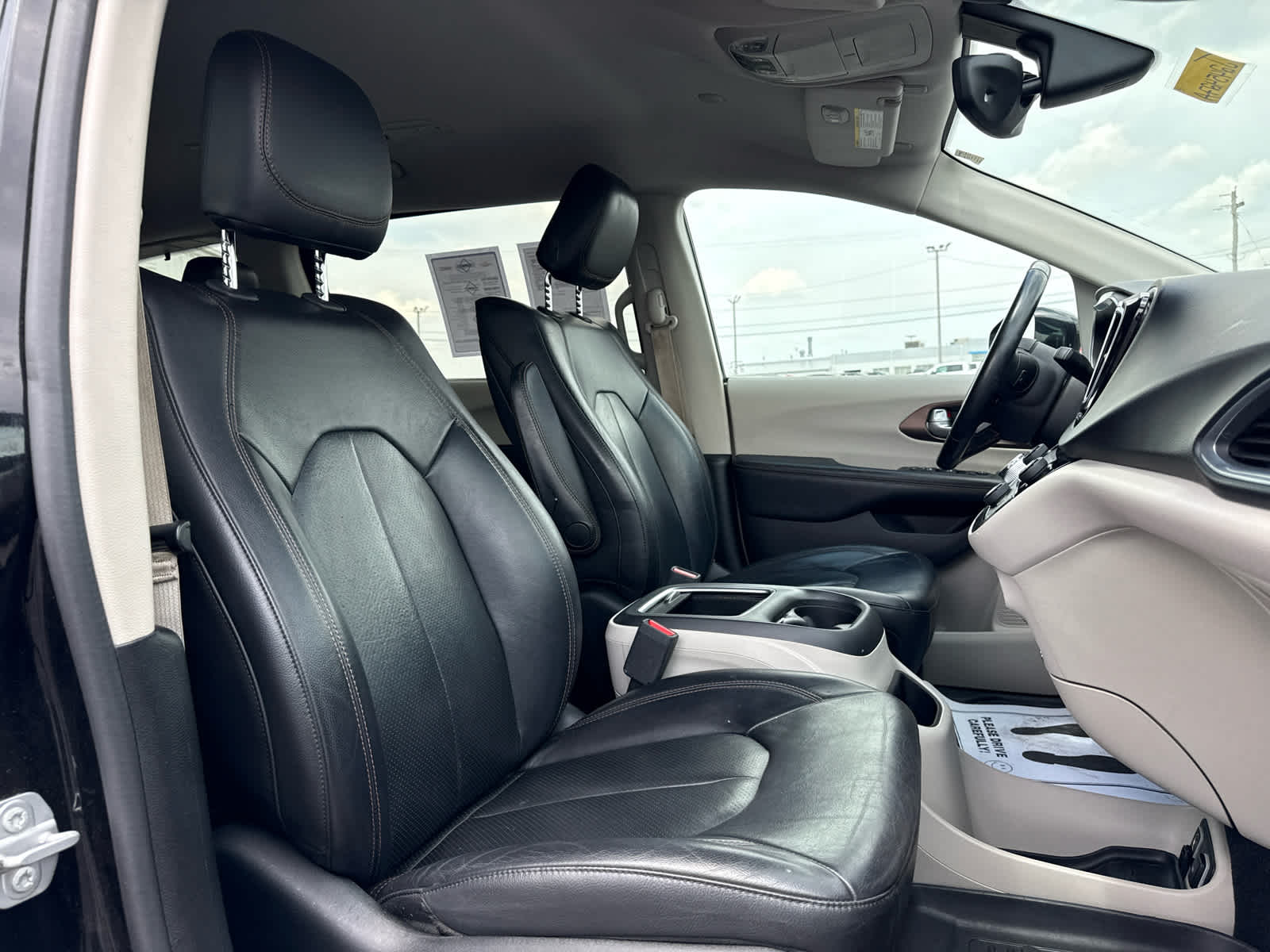 2017 Chrysler Pacifica Touring-L Plus