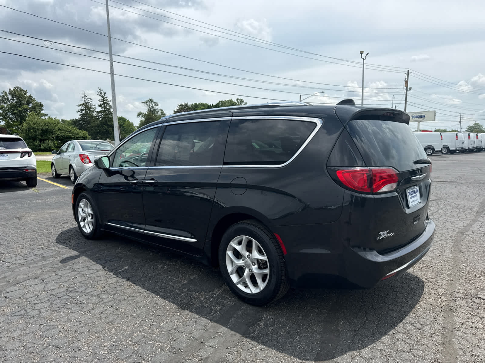 2017 Chrysler Pacifica Touring-L Plus